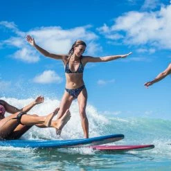 Olaian 500 Foam Surfboard 7' 55L Curved Dual Stringer W/ Leash & Soft Edge Fins Surfing