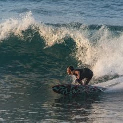 Olaian 500 Foam Surfboard 7' 55L Curved Dual Stringer W/ Leash & Soft Edge Fins Surfing