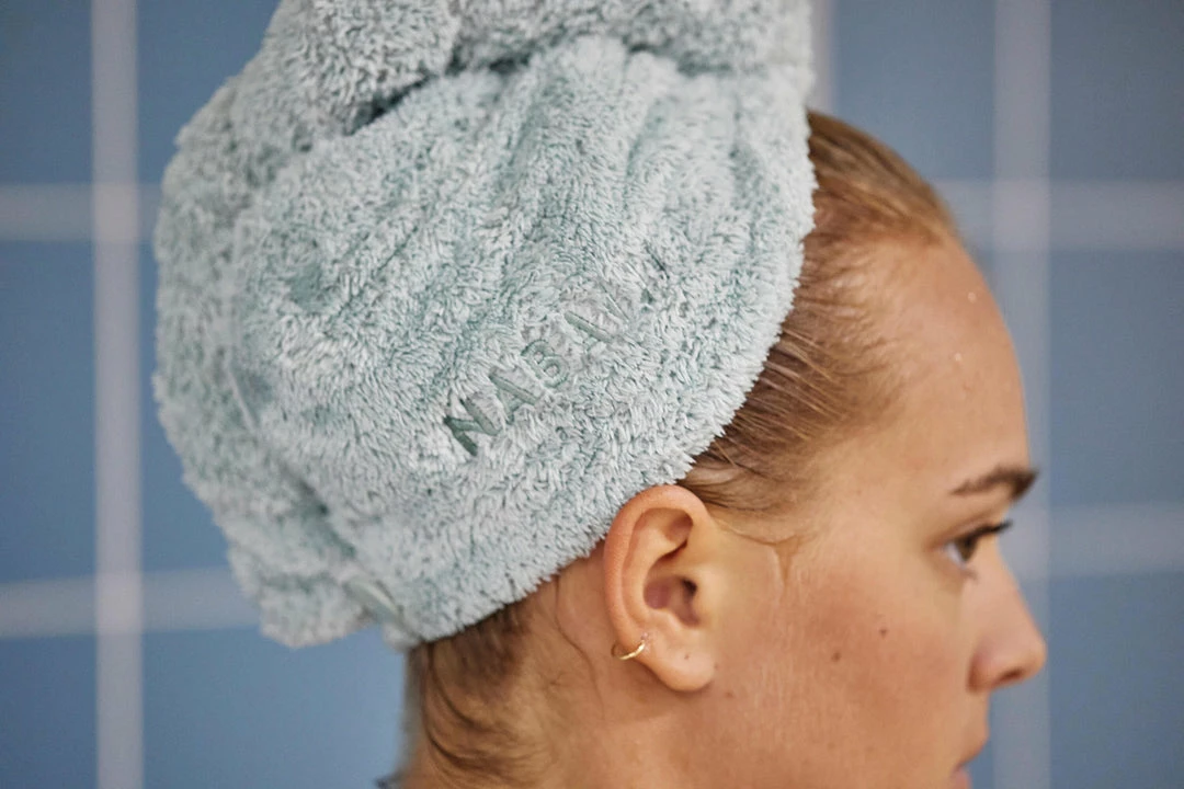 Nabaiji Soft Microfibre Hair Towel - Light Green Swimming