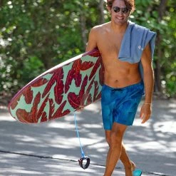 Olaian 500 Foam Surfboard 8'6 95L Curved Triple Stringer W/ Handle, Leash & Soft Edge Fins