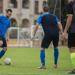 Kipsta F500 Soccer Shorts Adult Snorkeling & Scubadiving